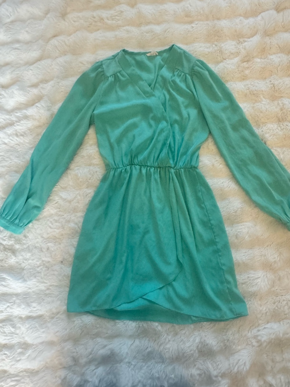 Tobi Mint Green Wrap-Front Long Sleeve Dress